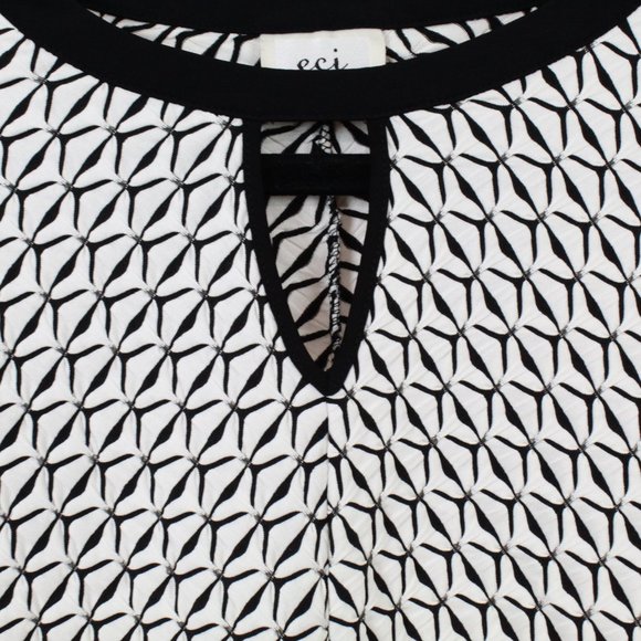 ECI New York Black Printed Cap Sleeves Keyhole Scoop Neck Blouse Top - Picture 4 of 9